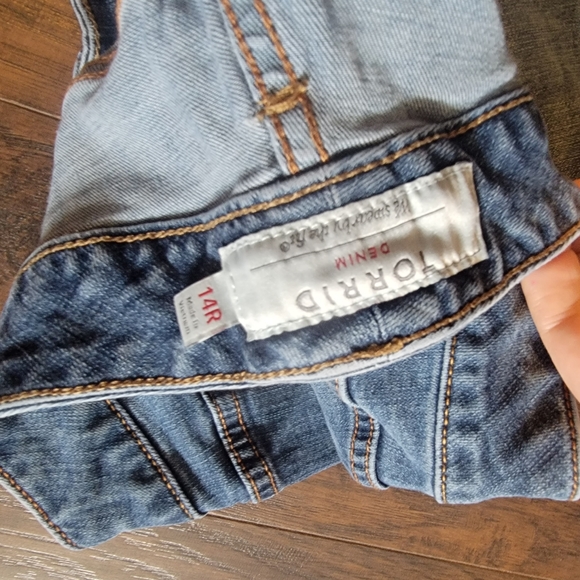 Perfect Torrid Jeans - Picture 3 of 3